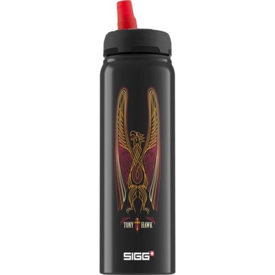 SIGG Tony Hawk Case of 6 - Active Water Bottle 0.75 Liter - Cozy Farm 