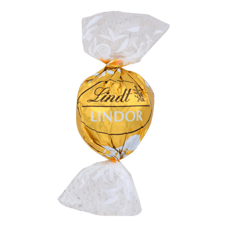 Lindt Chocolate Truffle White Truffle - 60 Ct Case - Cozy Farm 