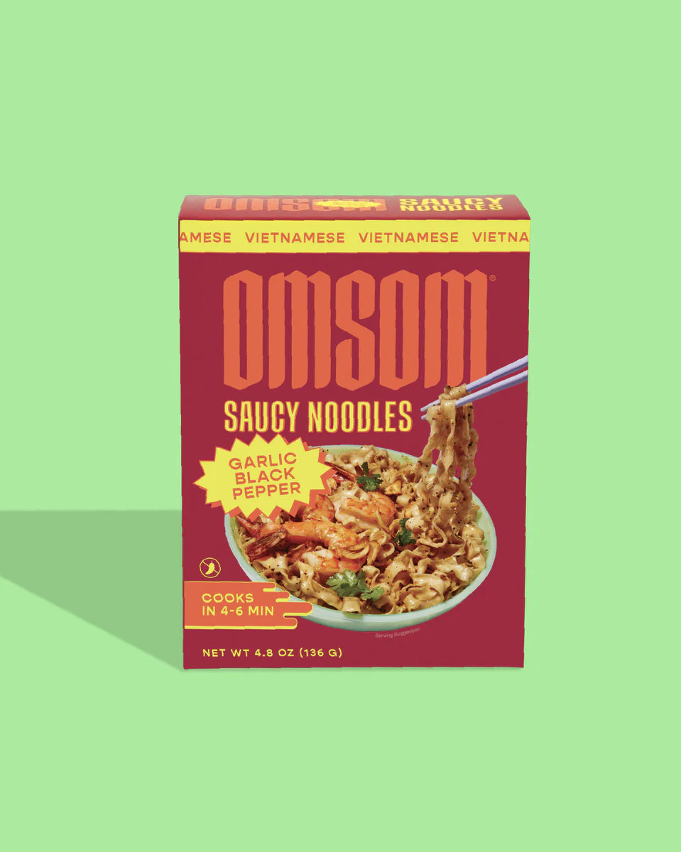 Omsom - Spicy Noodles, Garlic Black Pepper, 4.8 oz (Case of 6) - Asian Inspired Meal