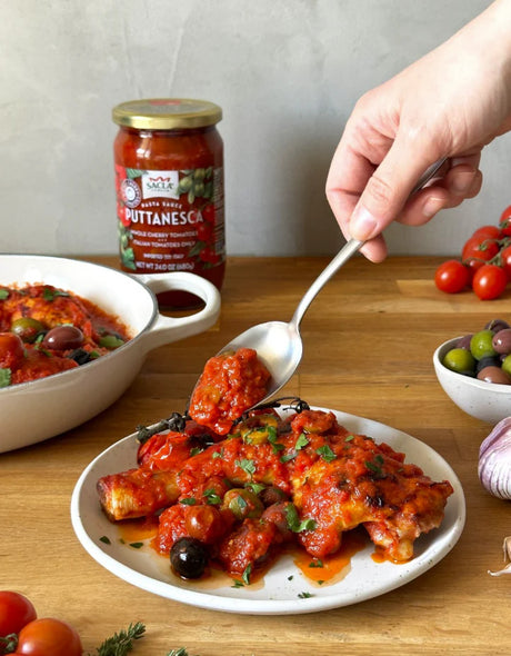 Sacla Pasta Sauce Puttanesca (24 oz, Case of 6) - Authentic Italian Tomato, Olive & Caper Sauce | Non-GMO Project Verified for Spaghetti Dishes